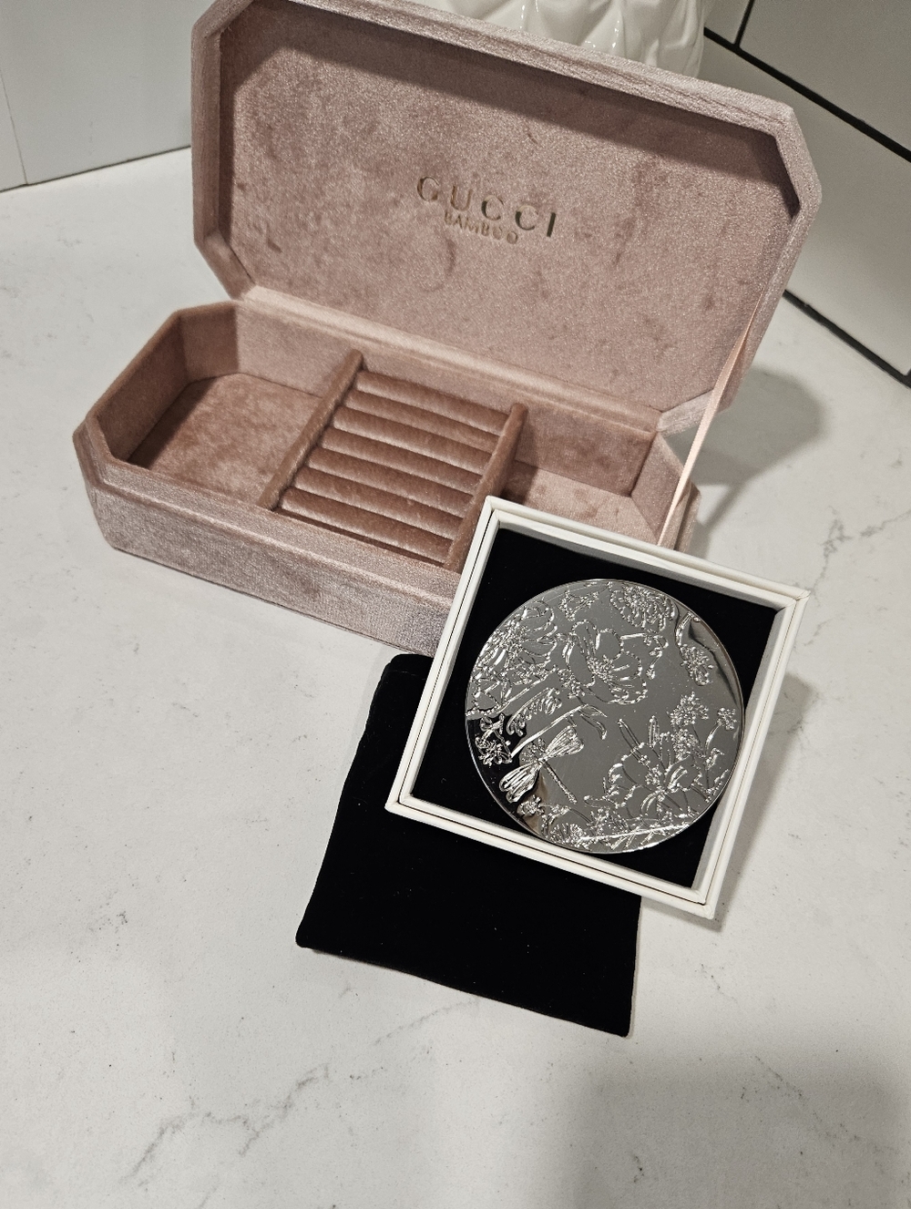 NEW Gucci Bundle Double-Sided Compact Mirror + Velvety Bamboo Jewelry Box - Picture 2 of 7
